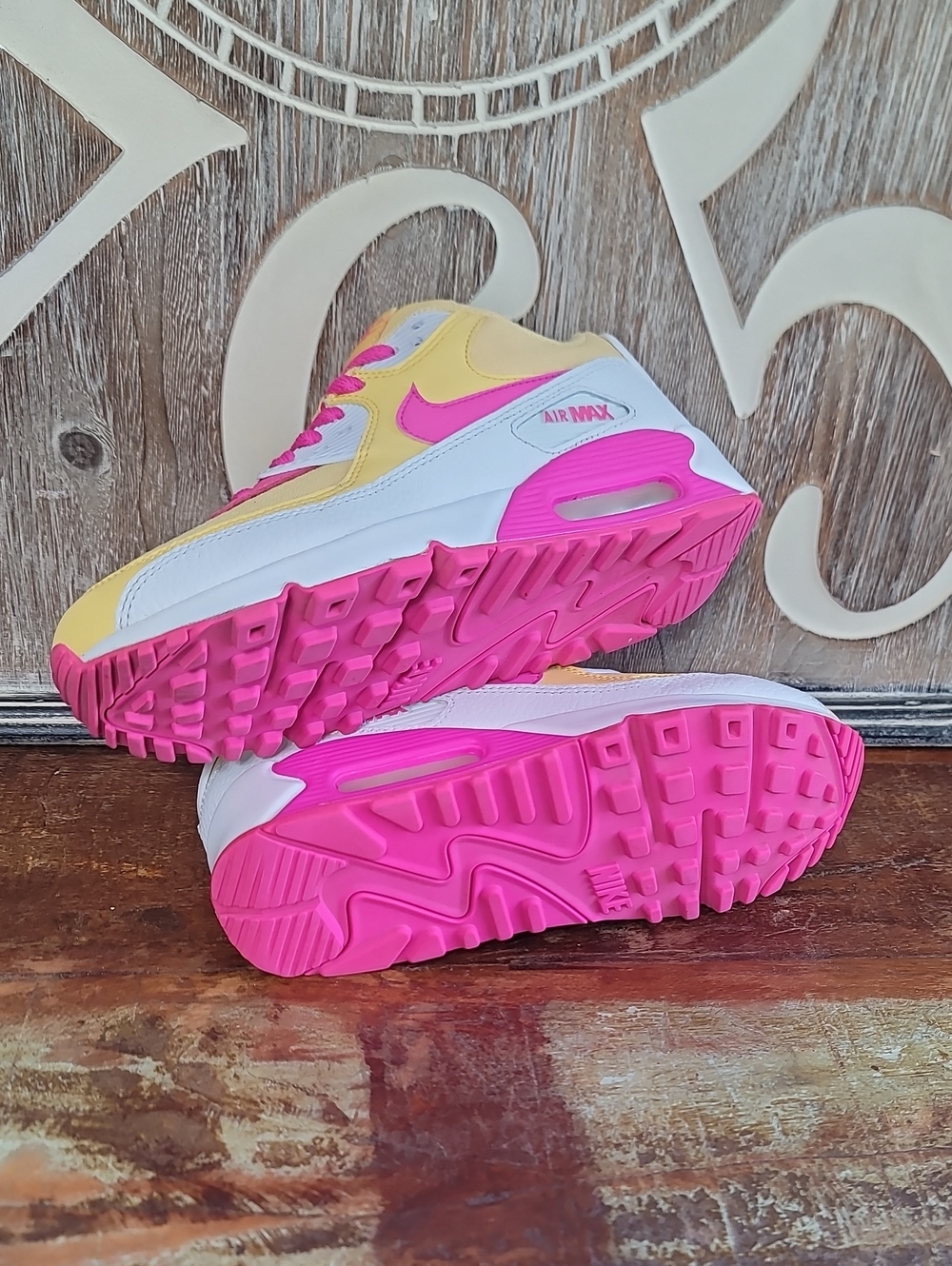 ๐ฅ Nike Air Max 90 "Topaz Fuchsia" ๐ฅ Wmns 6, Good Condition. Fast Shipping - Picture 11 of 16